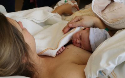 ZŁOTY MIESIĄC, CZYLI JAK ZADBAĆ O KOBIETĘ W POŁOGU WG TMC – CZ. 1