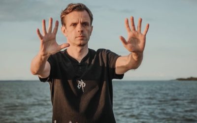 ZACHOWANIE JING, KOCHANIE QI I BYCIE „OSZCZĘDNYM” Z SHEN